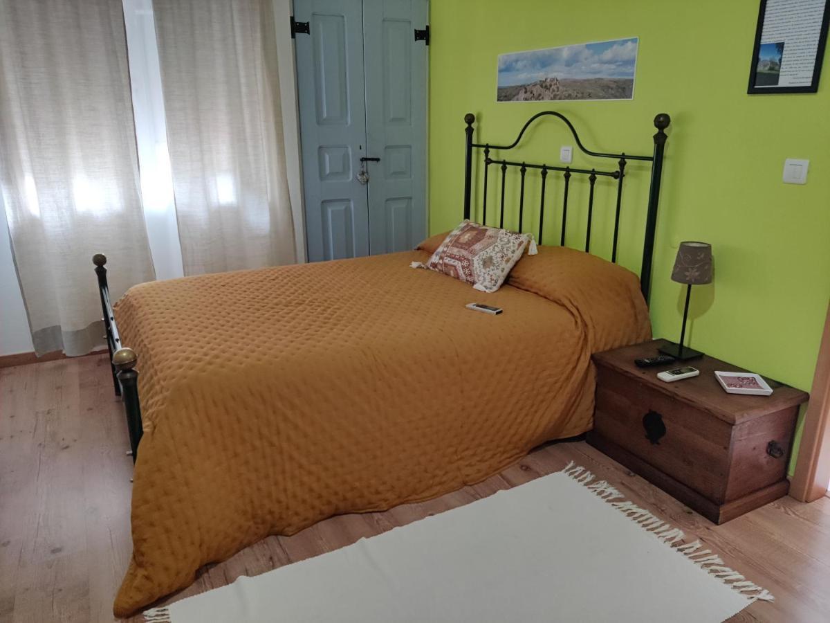 Casa Do Forno Guest House Salvaterra do Extremo Exterior photo